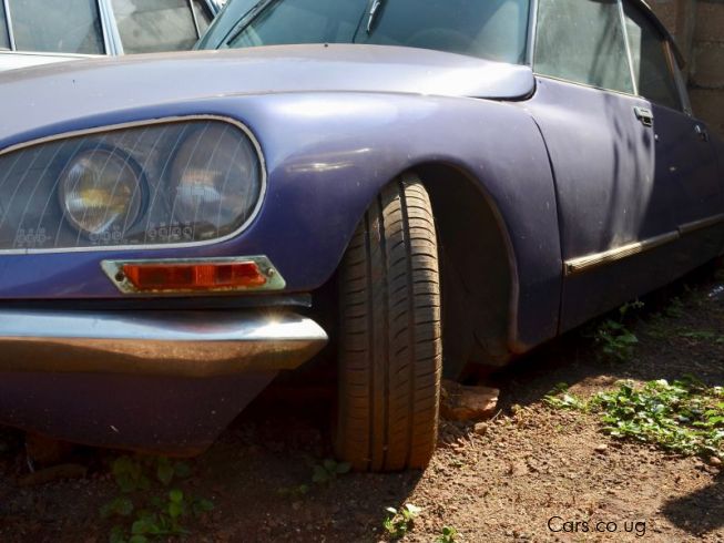 Used Citroen DS Pallas | 1967 DS Pallas for sale | Kampala Citroen DS ...