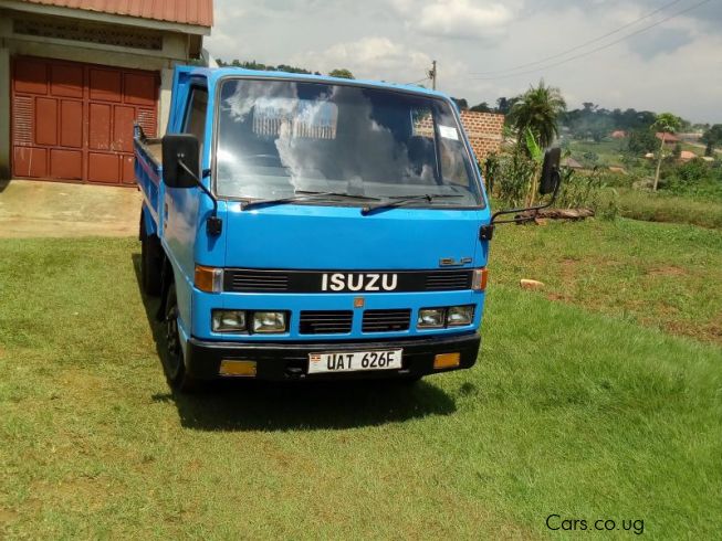 Isuzu elf 1989