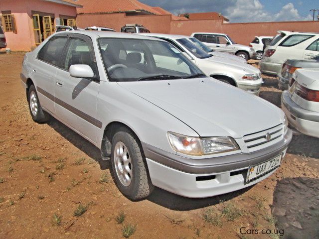 Toyota premio 1996