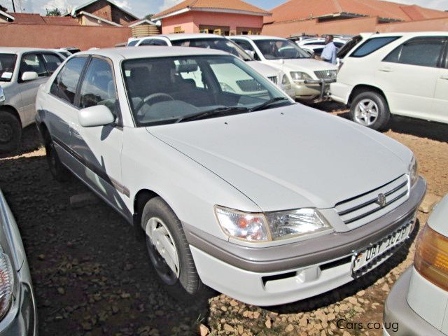 Toyota premio 1996