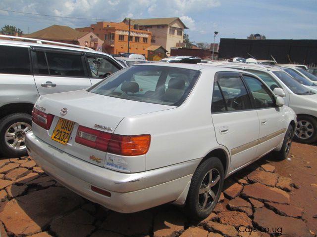 Toyota premio 1997