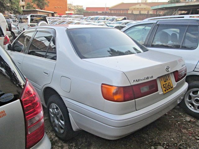 Toyota premio 1997