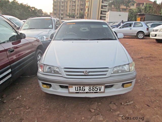 Toyota premio 1997