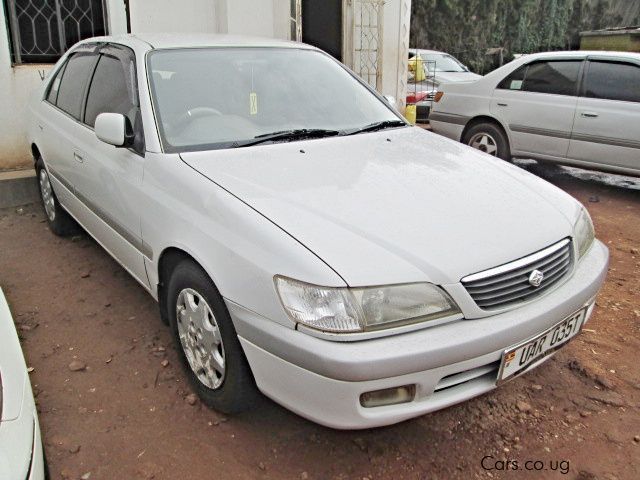 Toyota premio 1998