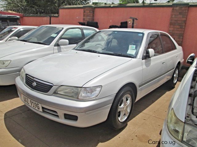 Toyota premio 1998