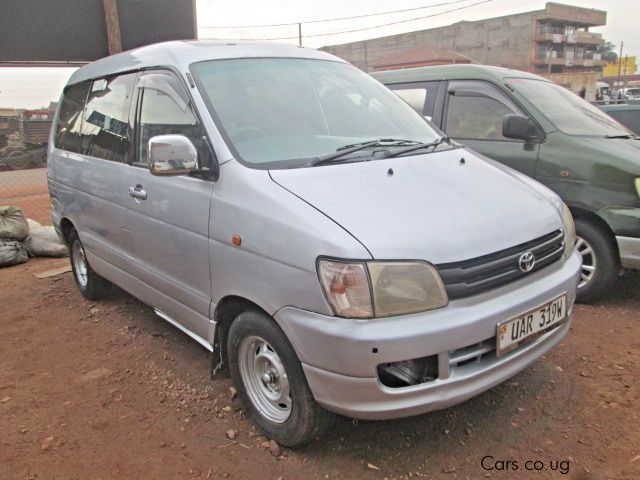 Toyota noah 1999