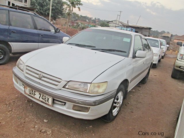 Toyota premio 1999