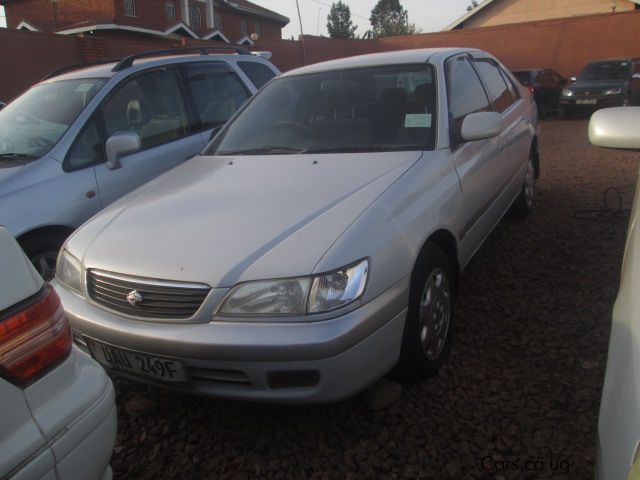 Toyota premio 1999