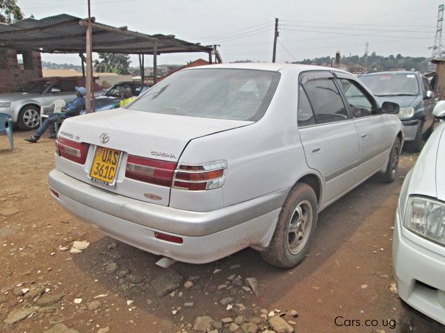 Toyota premio 1999