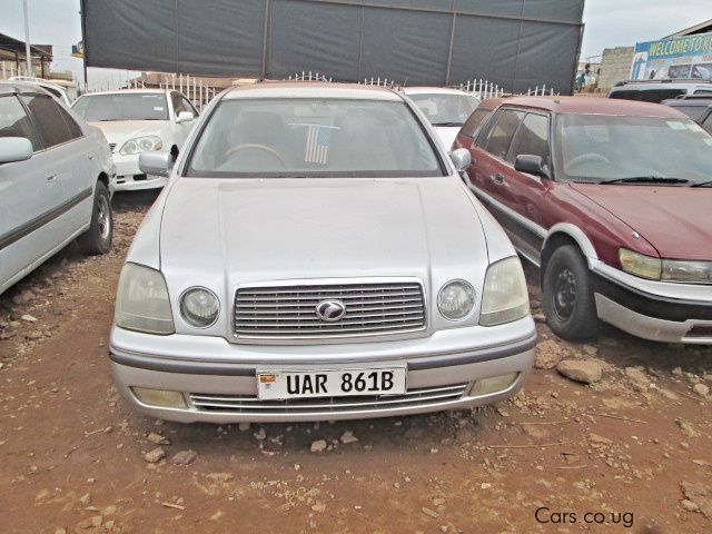 Toyota progres 1999