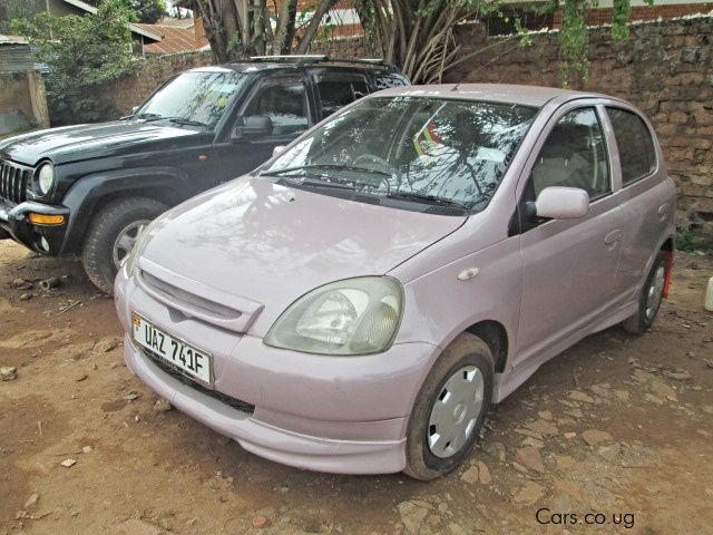 Тойота vitz 1999