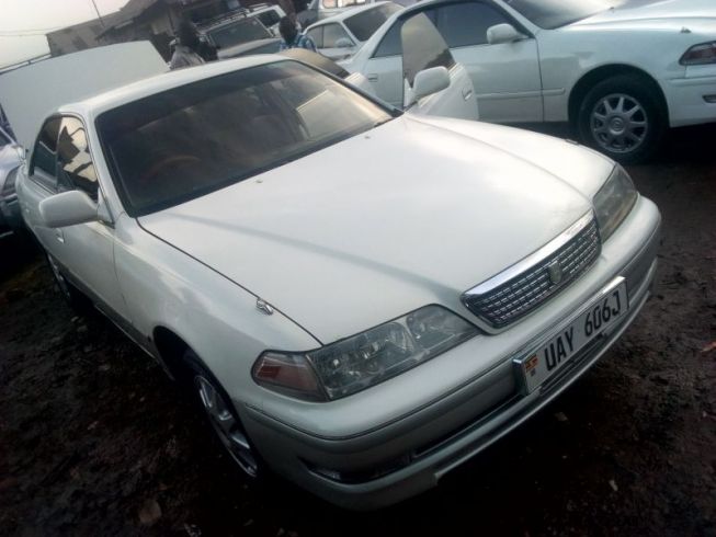 Used Toyota Mark II | 2000 Mark II for sale | Kampala Toyota Mark II ...