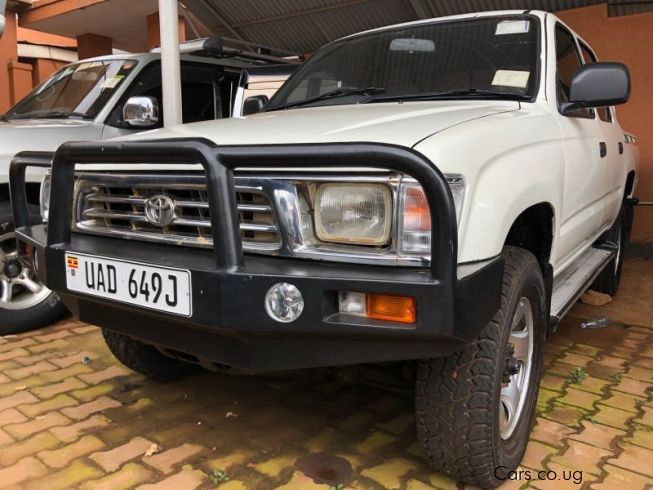 Used Toyota Hilux Double Cabin | 2001 Hilux Double Cabin for sale ...