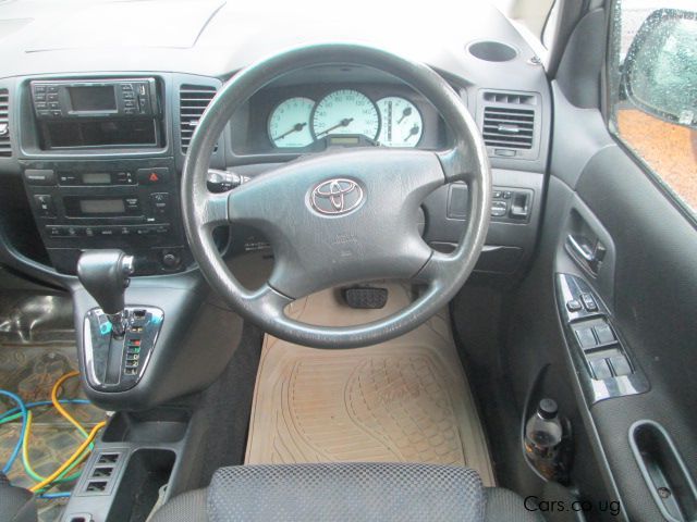 Toyota spacio салон