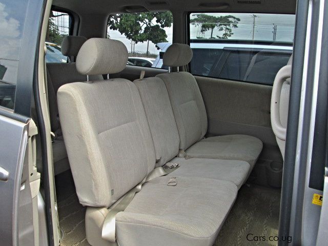 Used Toyota Noah | 2003 Noah for sale | Kampala Toyota Noah sales ...