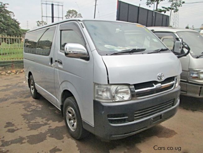 Toyota hiace 2006