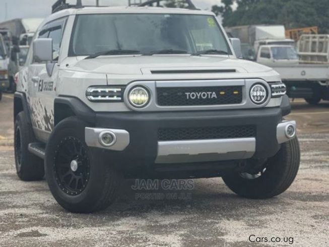 Used Toyota Cruiser FJ | 2016 Cruiser FJ for sale | Kampala Toyota ...