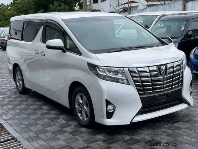 Used Toyota Alphard | 2018 Alphard for sale | Kampala Toyota Alphard ...