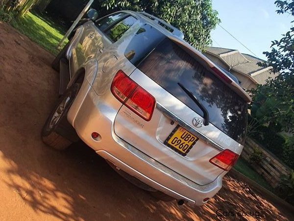 Toyota Fortuner in Uganda