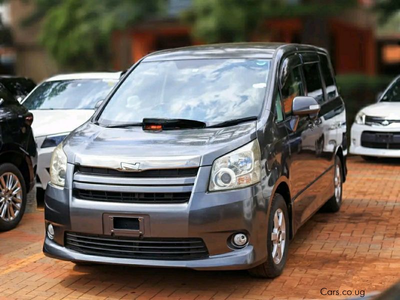 Toyota Noah in Uganda