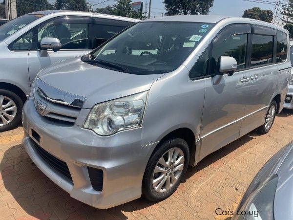 Toyota Noah in Uganda