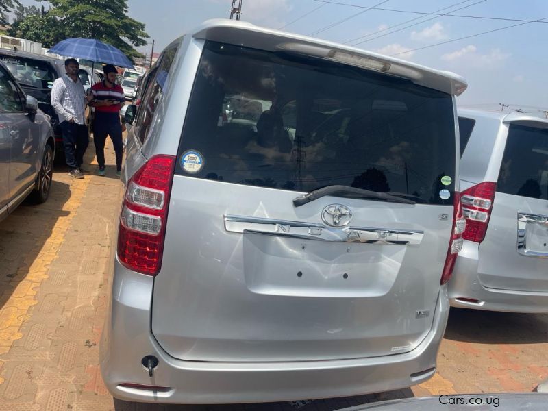 Toyota Noah in Uganda