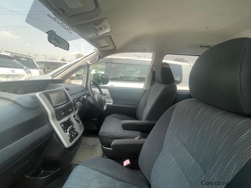 Toyota Noah in Uganda