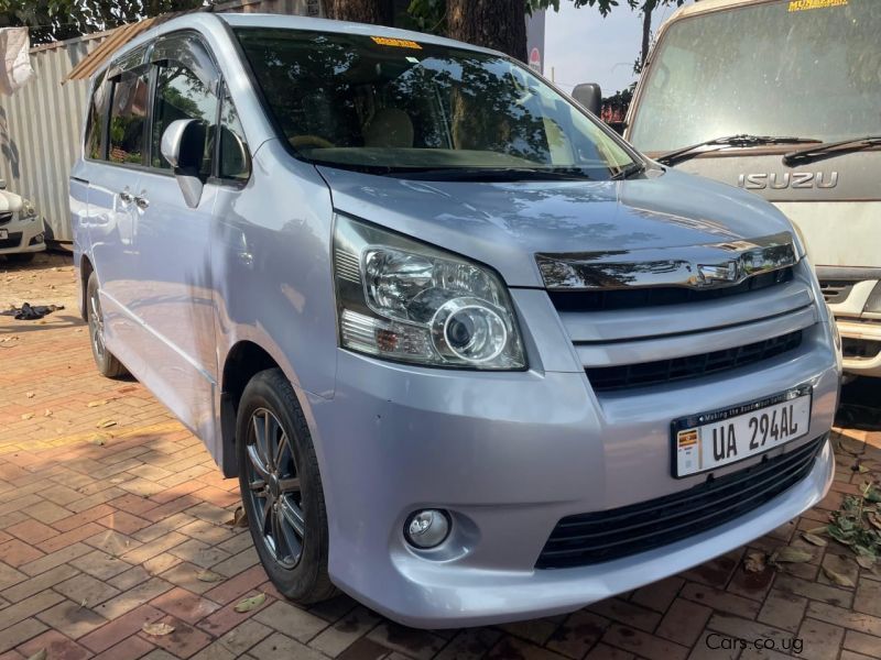 Toyota Noah in Uganda