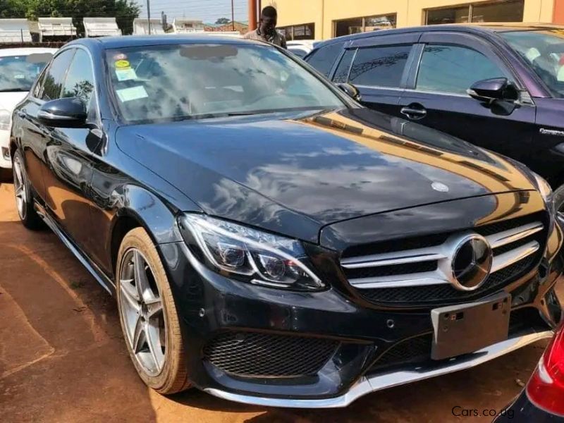 Mercedes-Benz E220 in Uganda