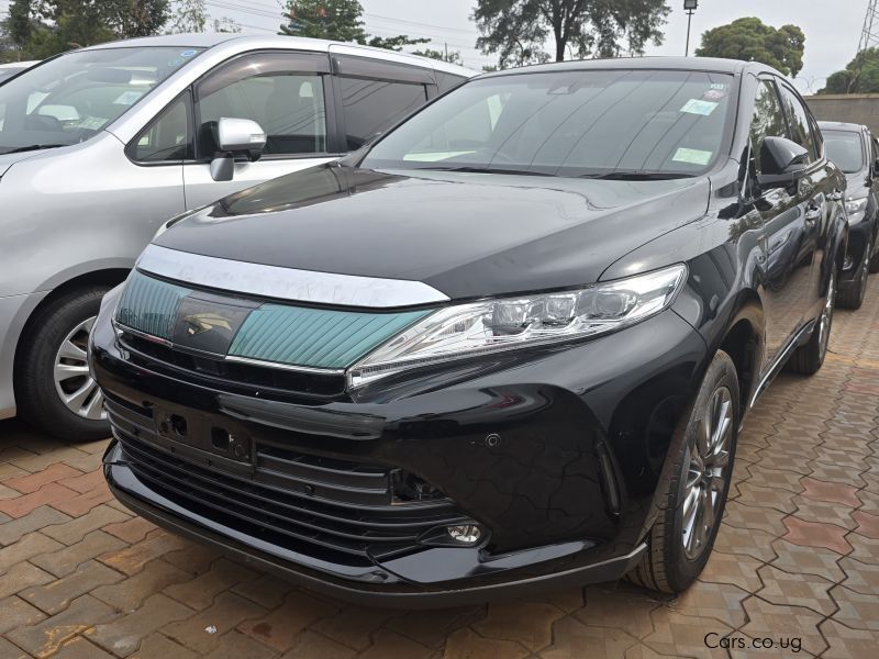 Toyota Harrier in Uganda